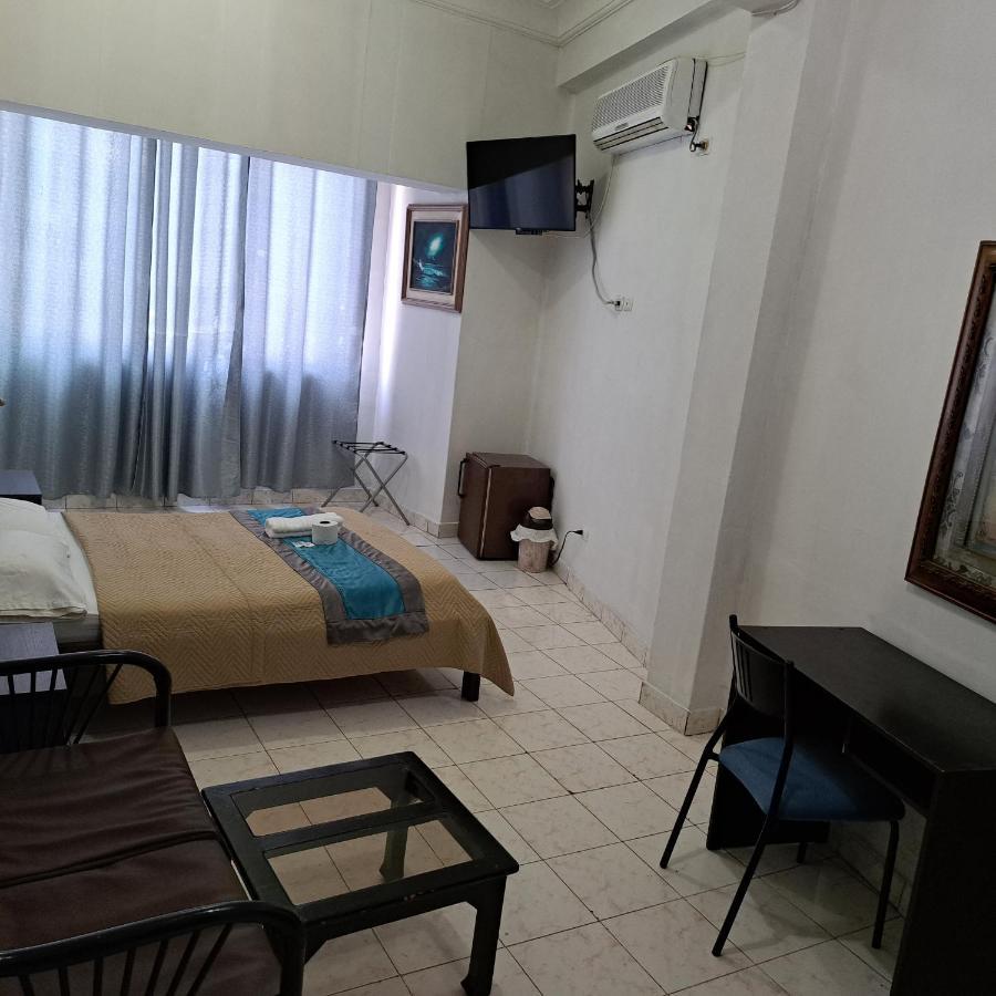 Atlantic Suites Hotel Guayaquil Luaran gambar