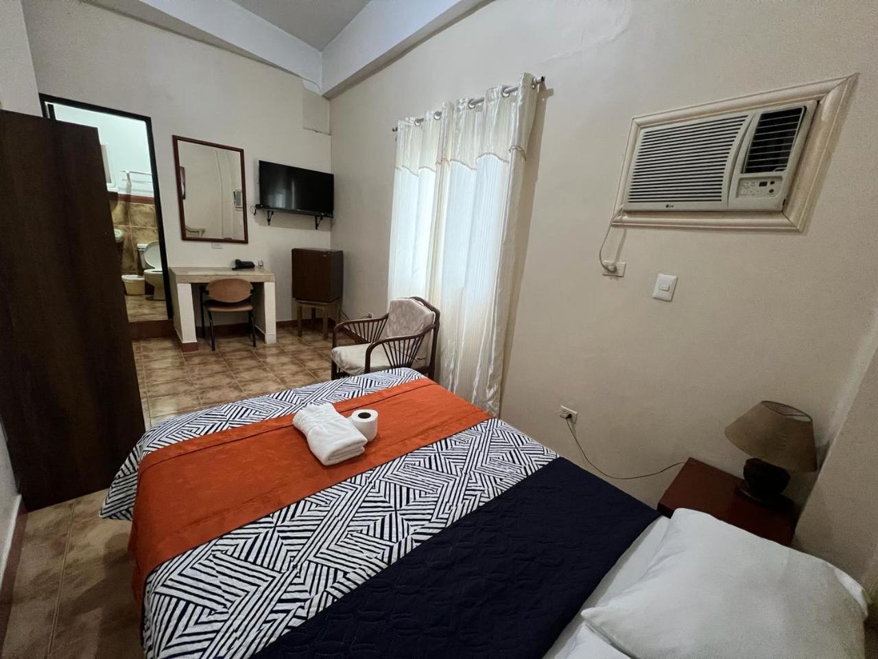 Atlantic Suites Hotel Guayaquil Luaran gambar