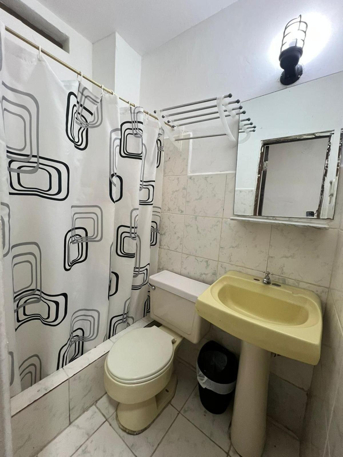 Atlantic Suites Hotel Guayaquil Luaran gambar