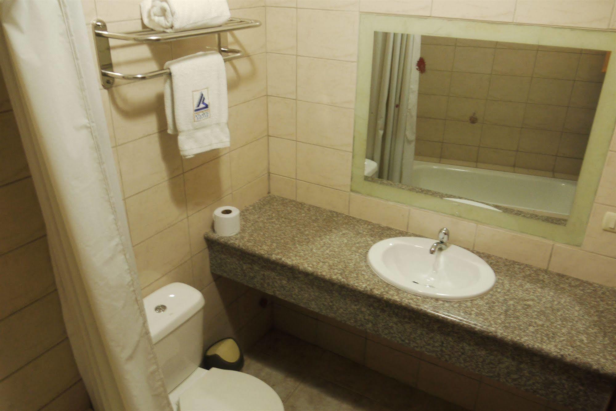 Atlantic Suites Hotel Guayaquil Luaran gambar