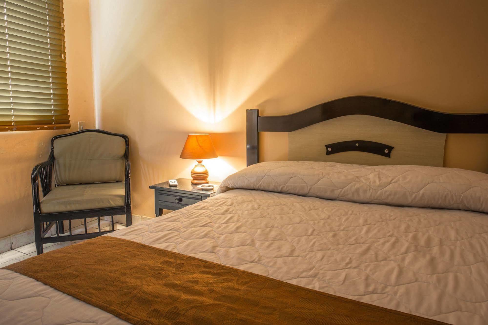 Atlantic Suites Hotel Guayaquil Luaran gambar
